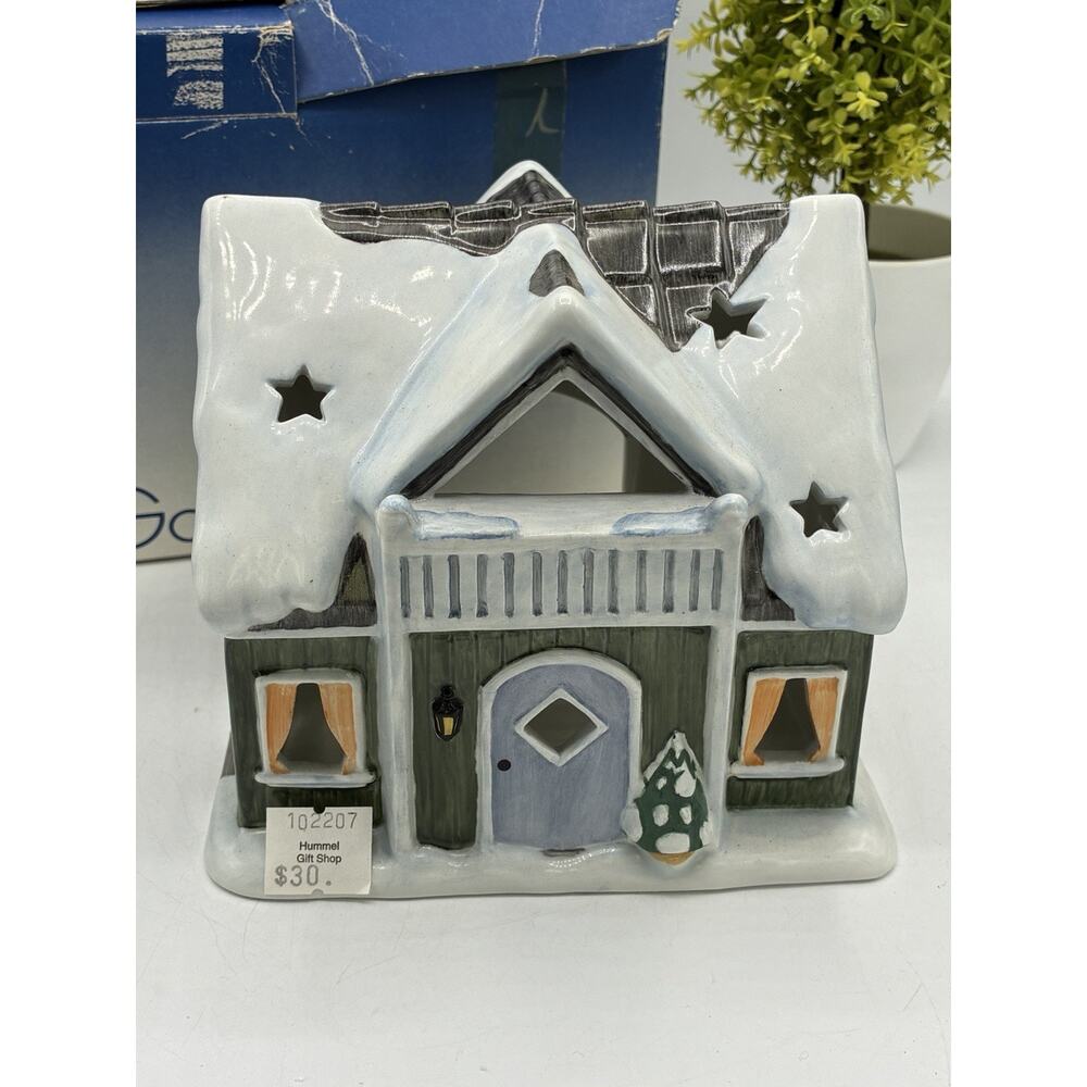 Goebel 726 Ride Into Christmas Nativity Hut Stable Luminary Western Germany IOB
